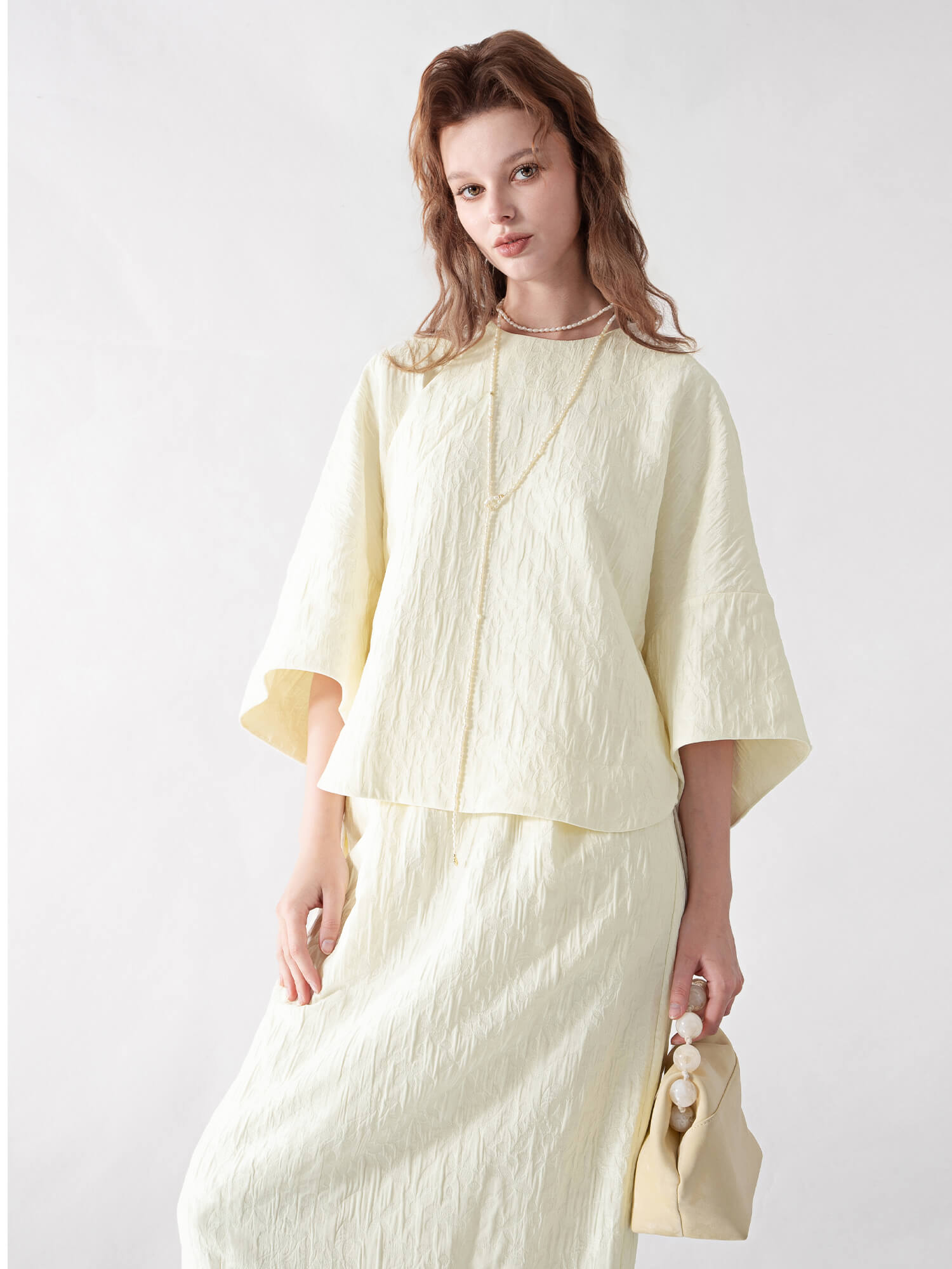 Crepe_Jacquard_Three-quarter_Sleeve_Top_and_Elastic_Waist_Skirt_Set_4