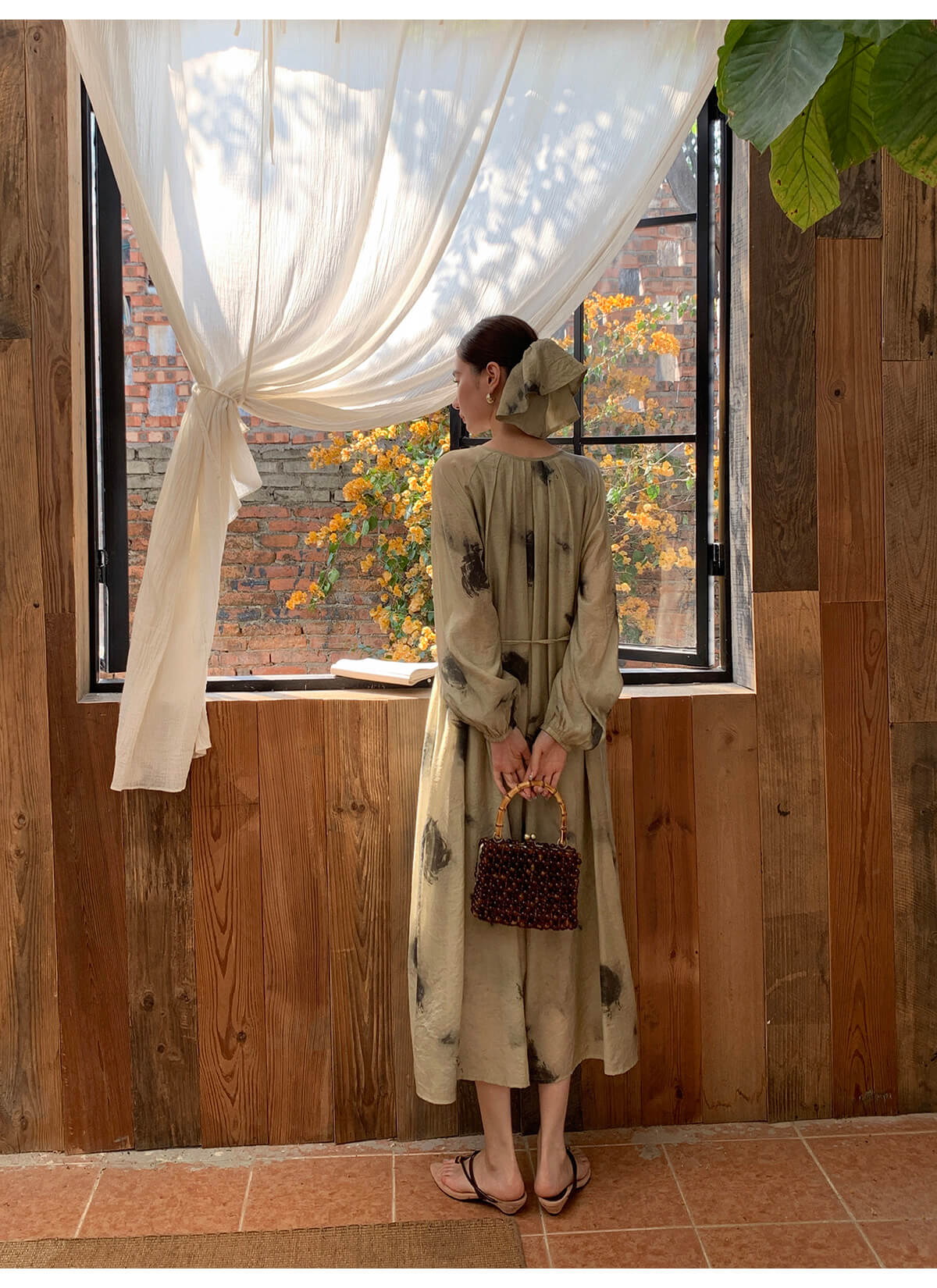 Ink-dyed_Lantern_Sleeve_Tie_Waist_Dress_4