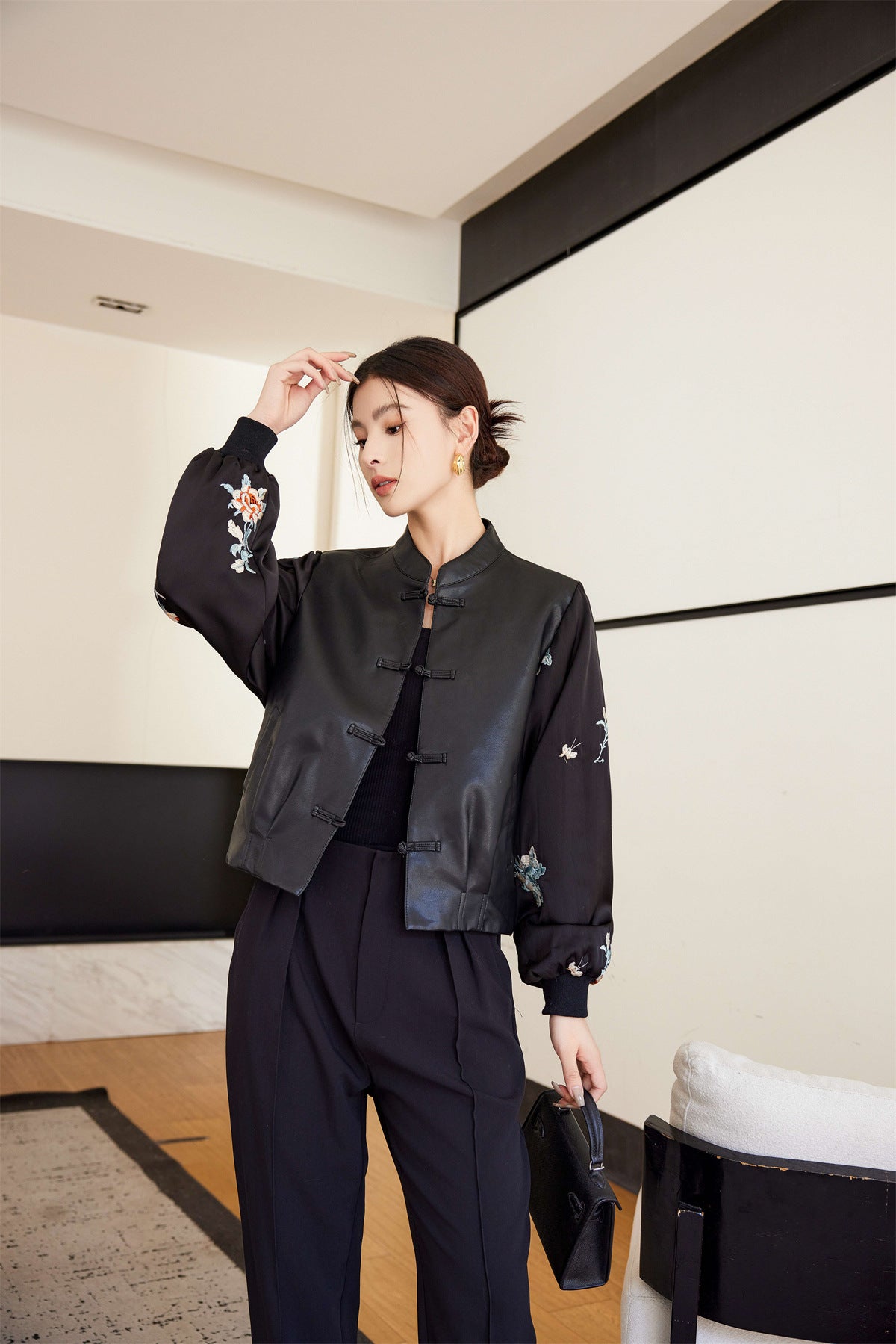 Short Vintage Stand Collar Jacquard Button Stitching Leather Jacket 5