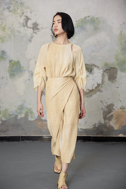 Spliced_Waist-cinching_Irregular_Wrap_Dress_1