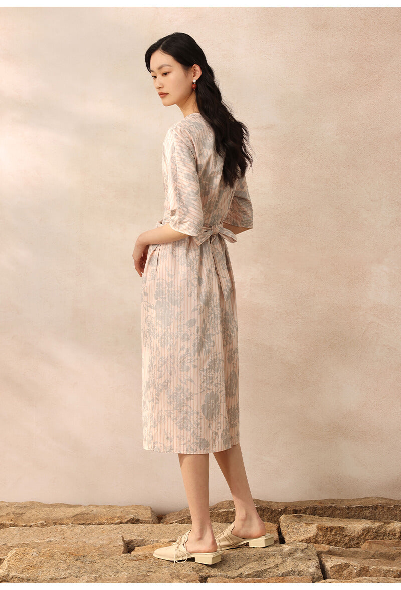 Twist_Tie_Floral_Printed_Midi_Dress_with_Pockets_4