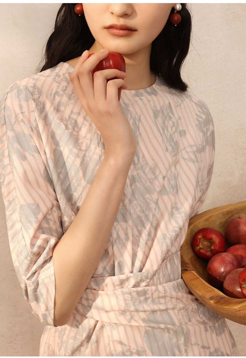 Twist_Tie_Floral_Printed_Midi_Dress_with_Pockets_5